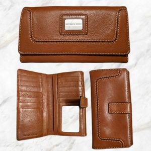 Michael Kors Leather Wallet